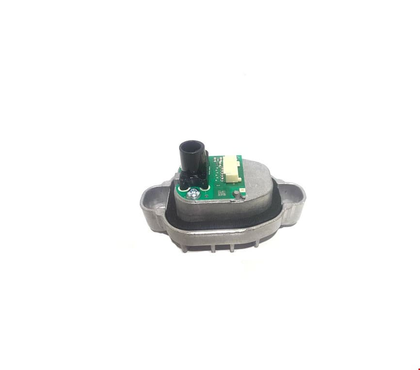 ÖN FAR LED MODÜLÜ 6 PİN F30 LCI 2015-