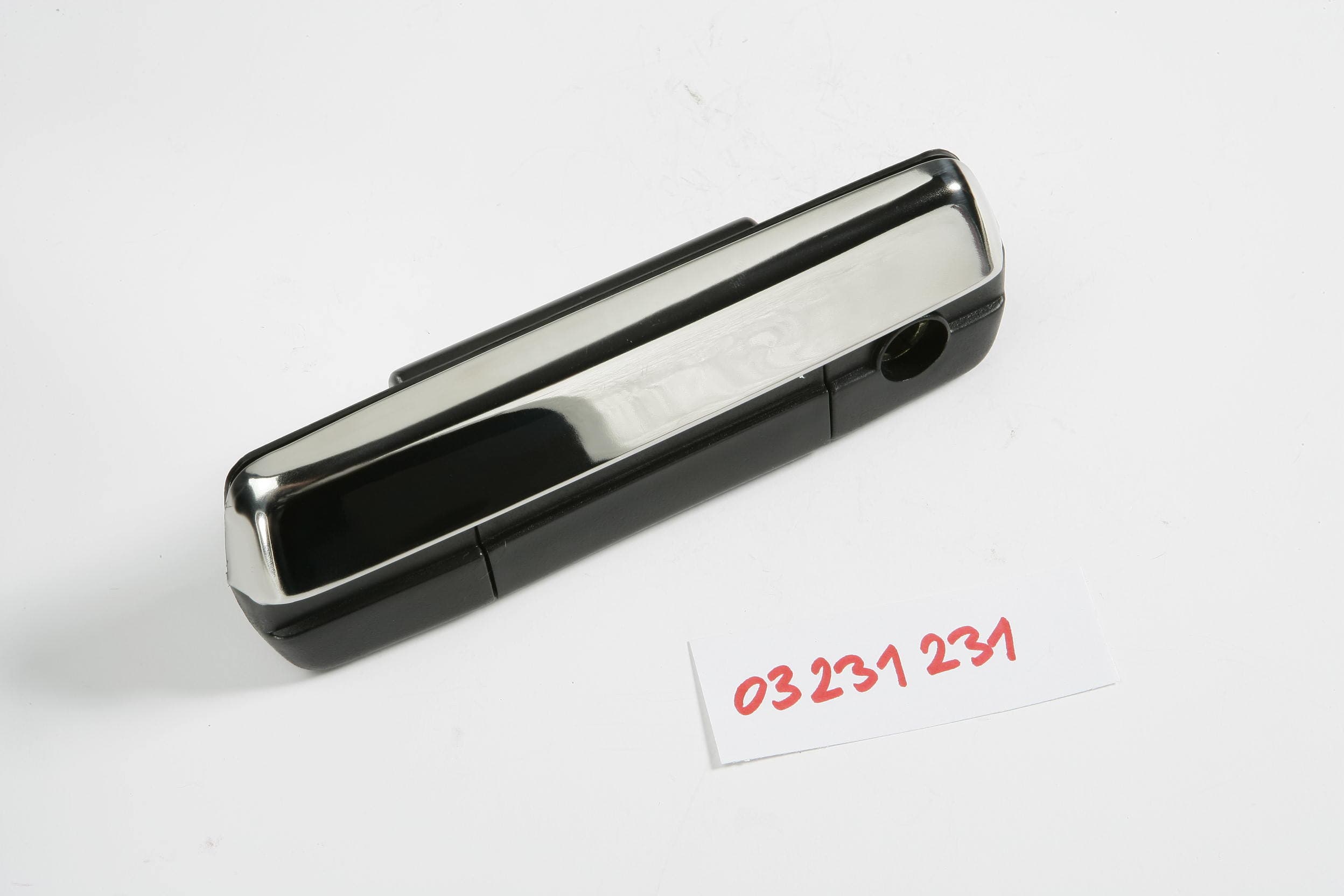 DIS KAPI ACMA KOLU ON SAG KILITSIZ M131 86/87 E.M MODEL